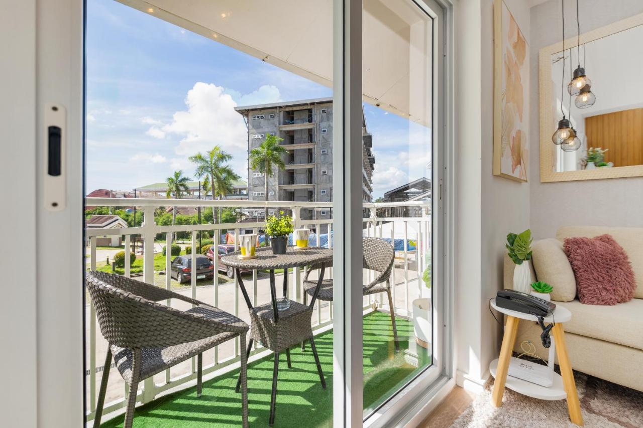 マクタンAmani 133,3 Minutes To Airport,With Gym & Pool,Fast Wi-Fi, Free Netflixアパートメント エクステリア 写真