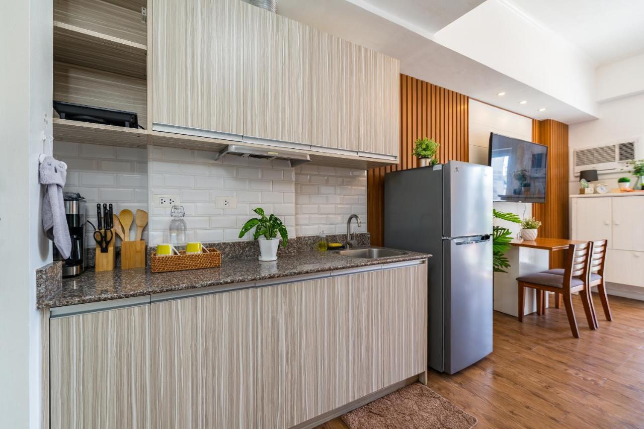 マクタンAmani 133,3 Minutes To Airport,With Gym & Pool,Fast Wi-Fi, Free Netflixアパートメント エクステリア 写真