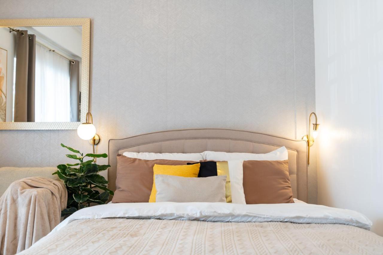 マクタンAmani 133,3 Minutes To Airport,With Gym & Pool,Fast Wi-Fi, Free Netflixアパートメント エクステリア 写真